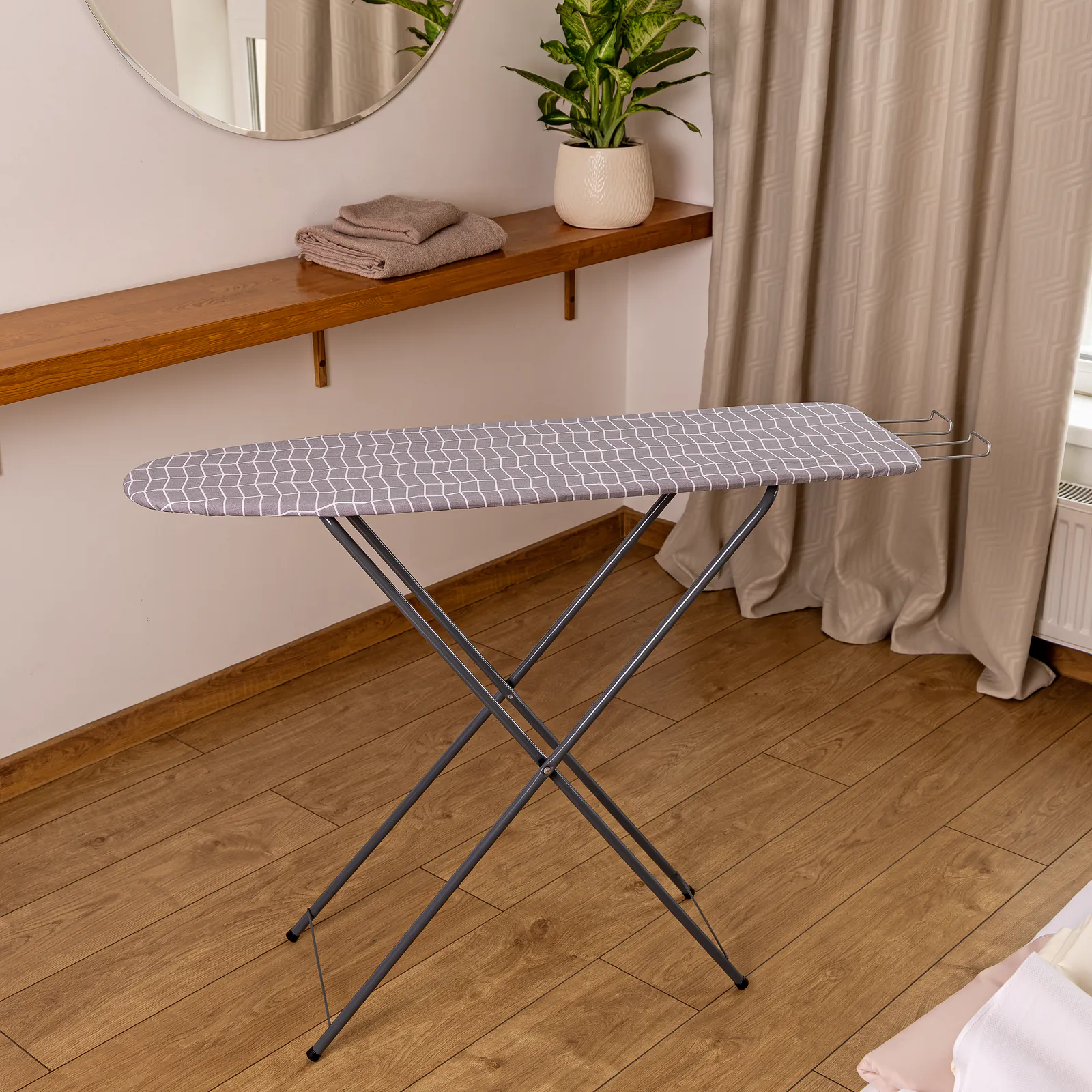 Ironing board (chipboard) 104 х 30 cm, grey - Image 2