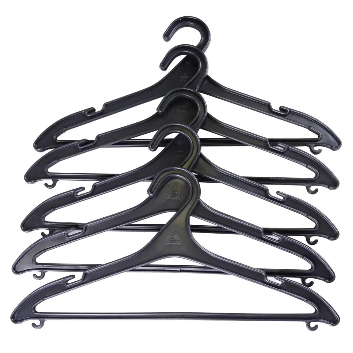 Set of plastic clothes hangers {SIZE} cm {COLOR} {QUANTITY} pcs